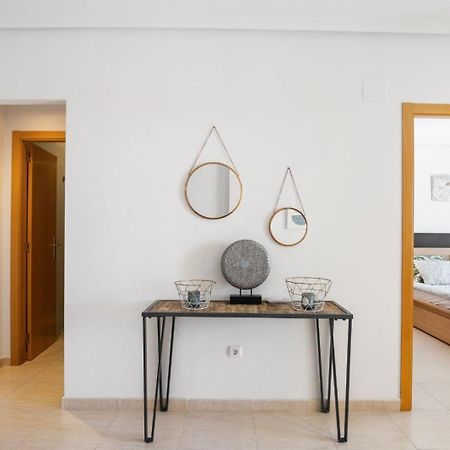 Nice Modern 2 Bed Apartment In Torrievieja Torrevieja Kültér fotó