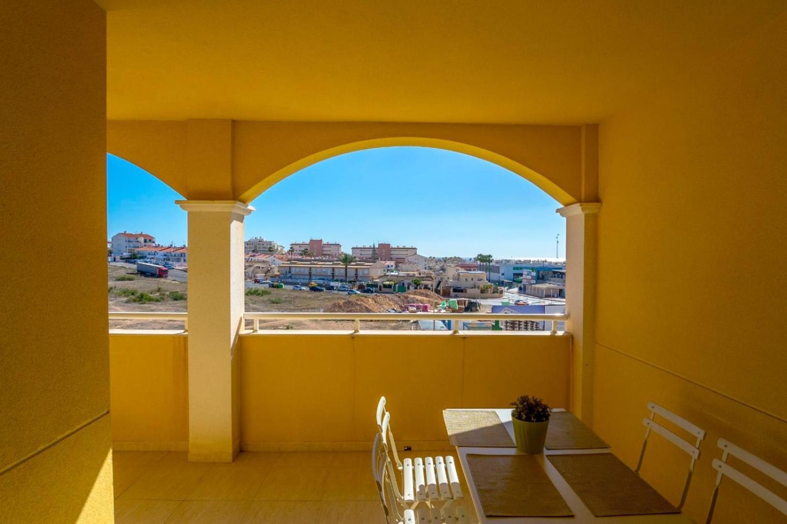 Nice Modern 2 Bed Apartment In Torrievieja Torrevieja Kültér fotó
