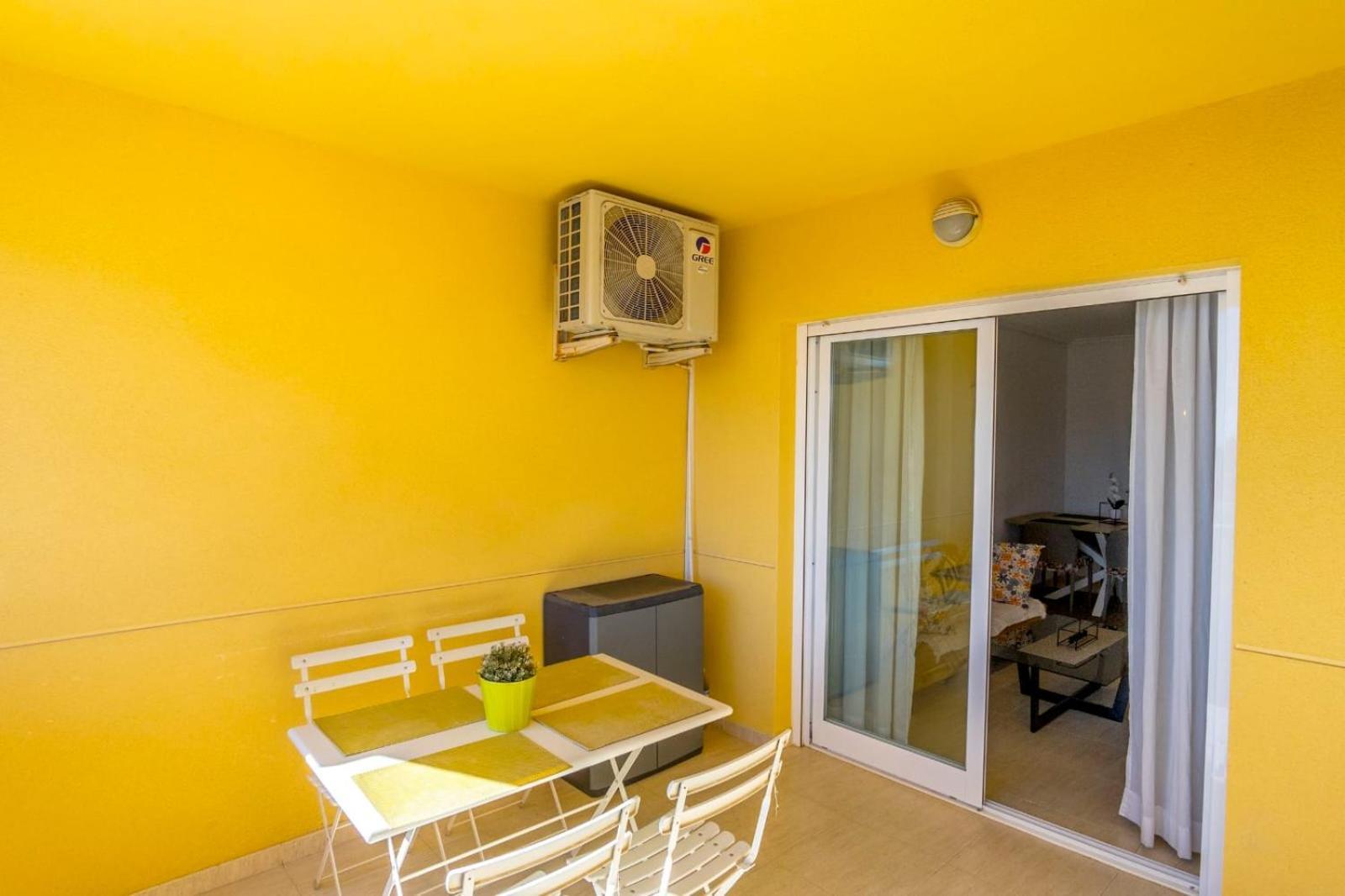 Nice Modern 2 Bed Apartment In Torrievieja Torrevieja Kültér fotó